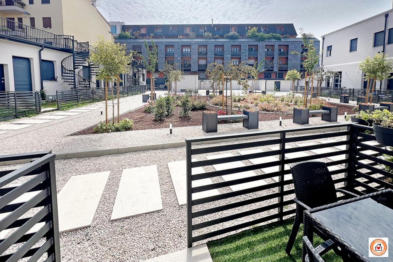 Borgo Milanese - Bocconi 15 Minuti Milão Exterior foto